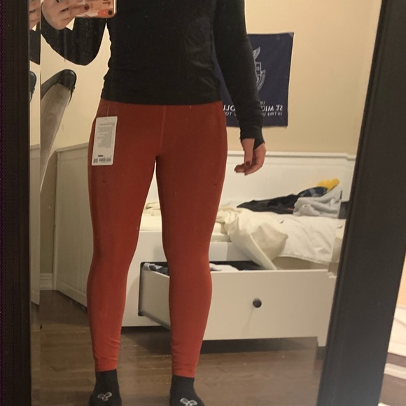 NWT - Lululemon Power Thru Pant in Aztec Brick - Picture 2 of 4